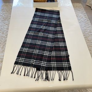 Black White & Red Plaid Scarf with Fringe ~ BNWOT